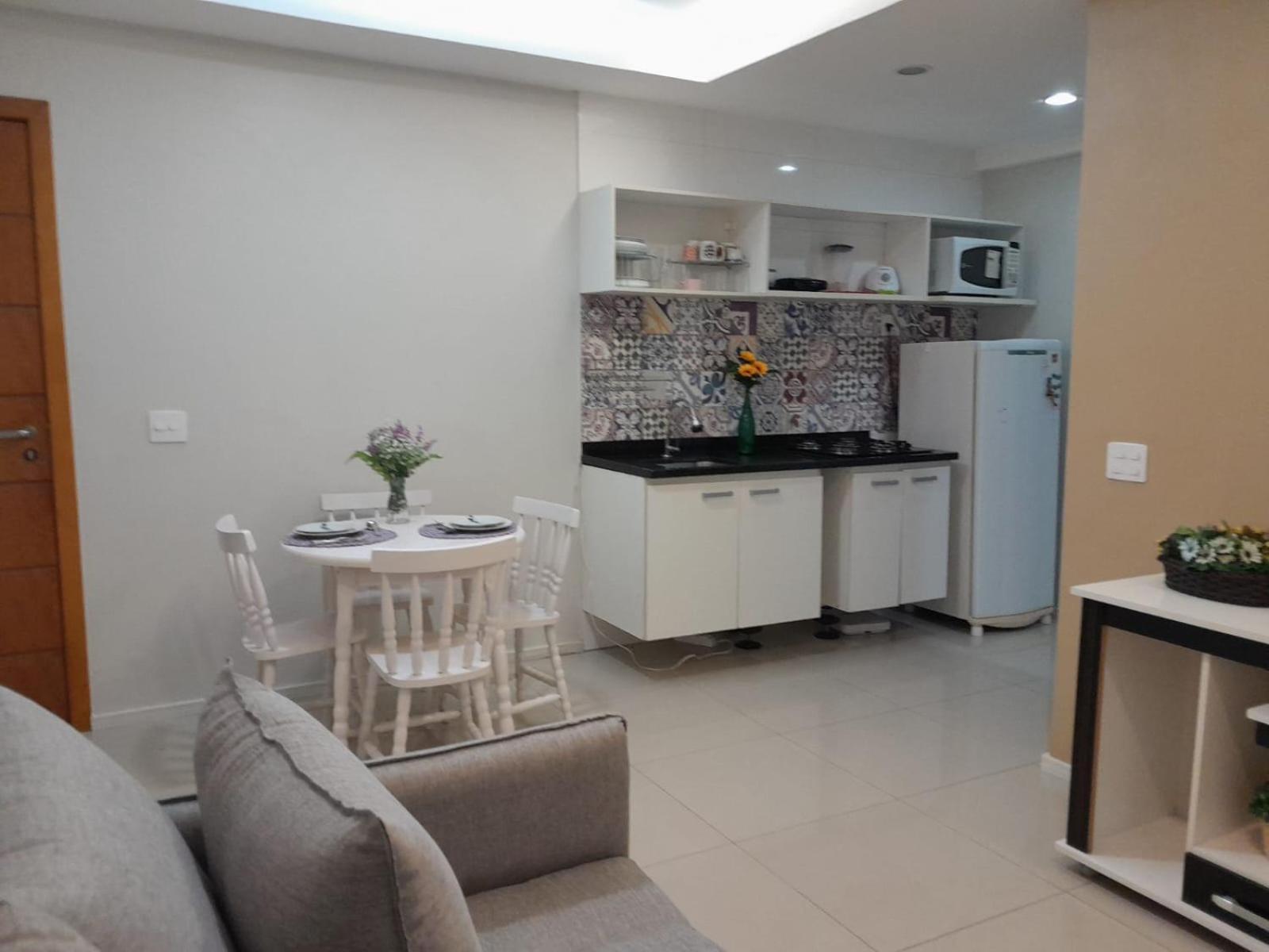 Apartamento Copacabana 1100 *