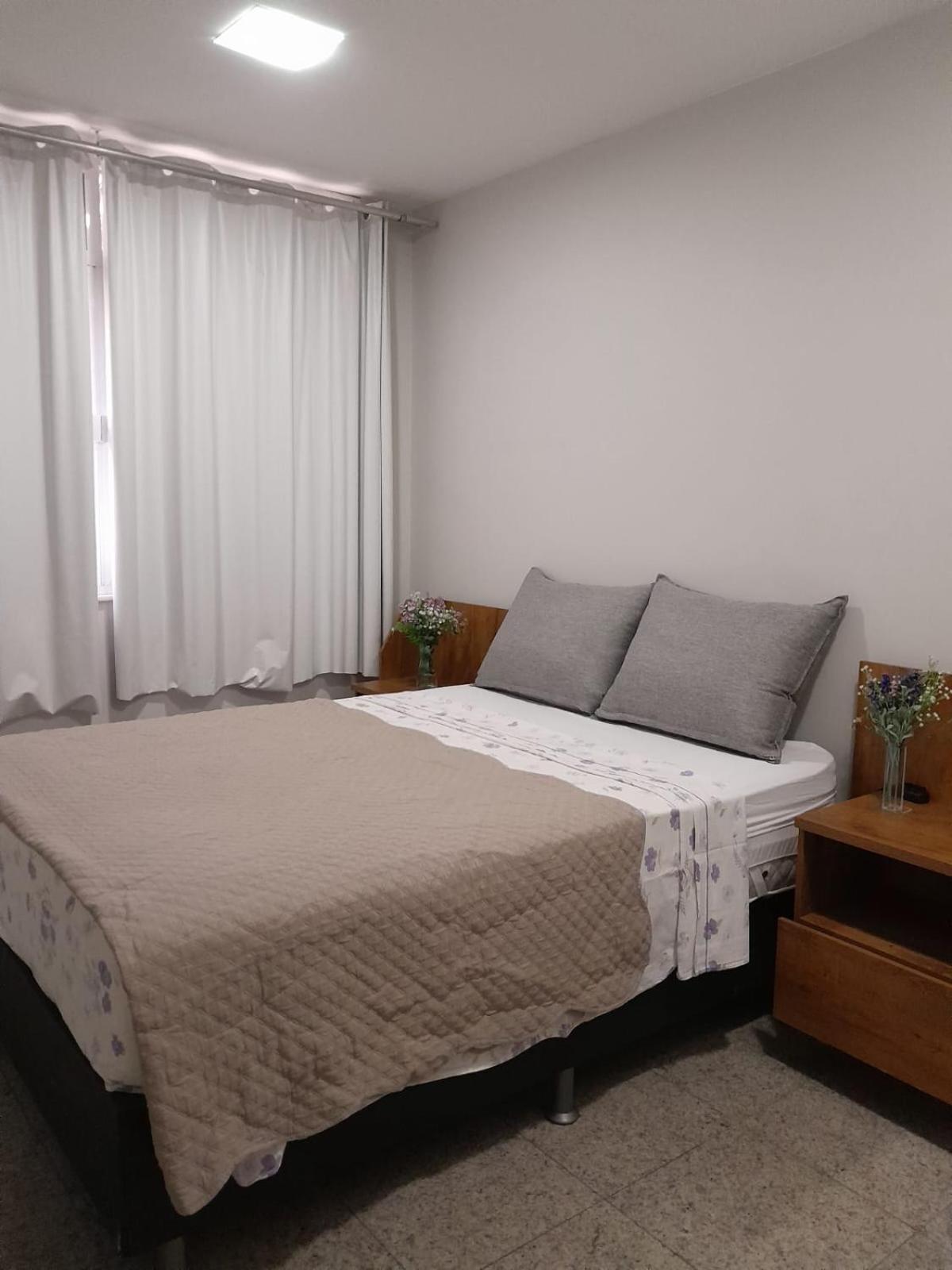 Copacabana 1100 *